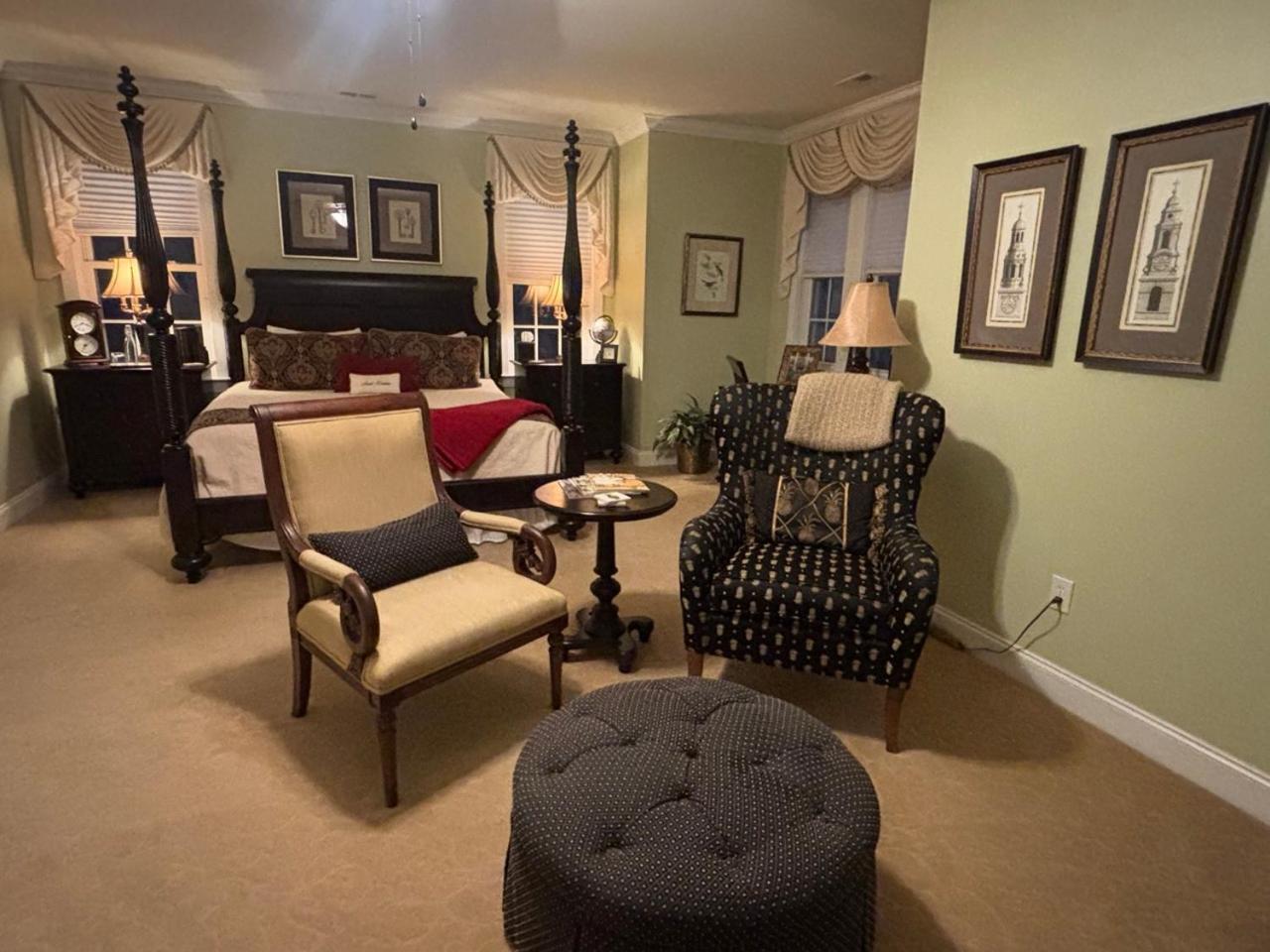 Bed & Breakfast On Tiffany Hill Mills River Rum bild